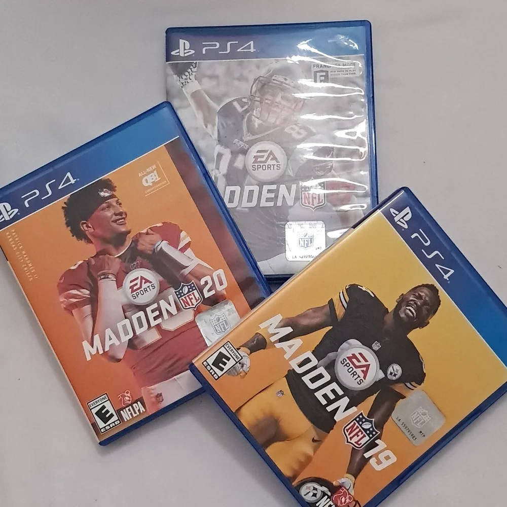 Playstation 4 3 Pack of Madden Football